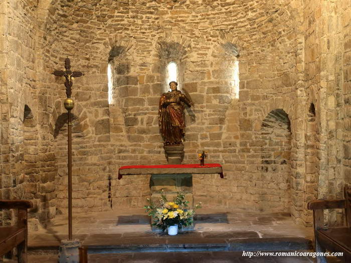 DETALLE DEL CILINDRO ABSIDAL